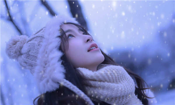 碌曲标题：选择专业试管代生助孕机构，助您实现圆满家庭梦